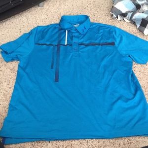 Men’s under armpit golf polo